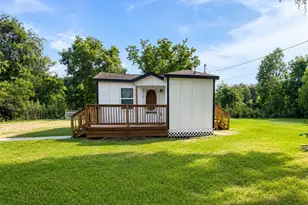 15519 Hwy 6, Santa Fe, TX 77517 - Photo 1