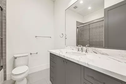922 T C Jester Boulevard, Houston, TX 77008 - Photo 34