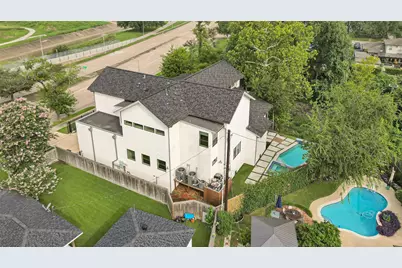 922 T C Jester Boulevard, Houston, TX 77008 - Photo 46