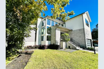 922 T C Jester Boulevard, Houston, TX 77008 - Photo 6
