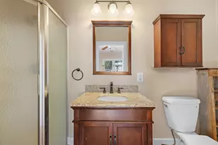 641 N Franklin St, La Grange, TX 78945 - Photo 18