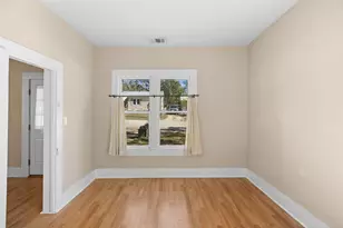 641 N Franklin St, La Grange, TX 78945 - Photo 16