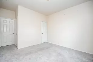 3015 Darby Brook Dr, Fresno, TX 77545 - Photo 18