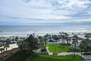 5220 Seawall Blvd, Galveston, TX 77551 - Photo 1