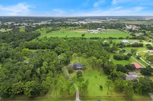 691 Co Rd 351, Alvin, TX 77511 - Photo 44