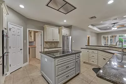 11833 Seashell Circle, Montgomery, TX 77356 - Photo 16