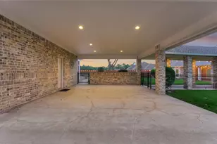 11833 Seashell Cir, Montgomery, TX 77356 - Photo 32