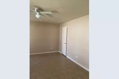 15607 Summer Briar Court, Houston, TX 77489 - Photo 10