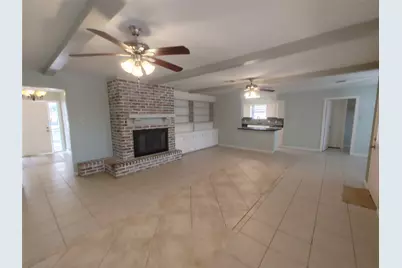 633 Mosswood Drive, Conroe, TX 77302 - Photo 4