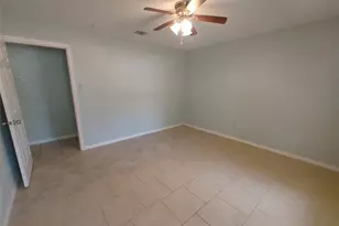 633 Mosswood Dr, Conroe, TX 77302 - Photo 36