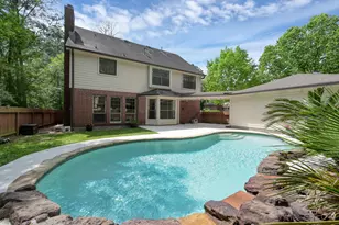 2 S Duskwood Pl, The Woodlands, TX 77381 - Photo 26