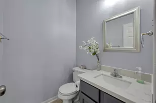 2 S Duskwood Pl, The Woodlands, TX 77381 - Photo 14