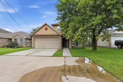 2325 Shady Tree Lane, Conroe, TX 77301 - Photo 1