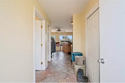 40 Lakeside Drive, Hitchcock, TX 77563 - Photo 10