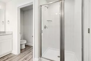 4401 W Bayou Maison Cir, Dickinson, TX 77539 - Photo 12