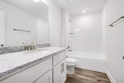 4401 West Bayou Maison Circle, Dickinson, TX 77539 - Photo 16