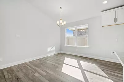 4401 West Bayou Maison Circle, Dickinson, TX 77539 - Photo 6