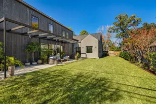 419 W 30th St, Houston, TX 77018 - Photo 40