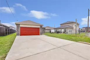 36 County Road-5102C, Cleveland, TX 77327 - Photo 2