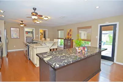 4247 Crownwood Drive, Seabrook, TX 77586 - Photo 10