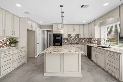75 Stalybridge Street, Sugar Land, TX 77479 - Photo 18