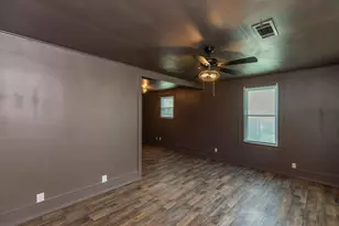 8265 McLean St, Beaumont, TX 77707 - Photo 4