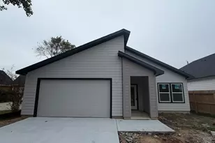 708 S Carroll St, La Porte, TX 77571 - Photo 1