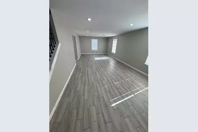 8502 N Main Street, Houston, TX 77022 - Photo 4