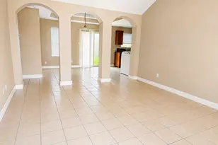 12607 Rio Bravo St, Rosharon, TX 77583 - Photo 2