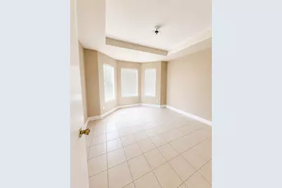 12607 Rio Bravo St, Rosharon, TX 77583 - Photo 4