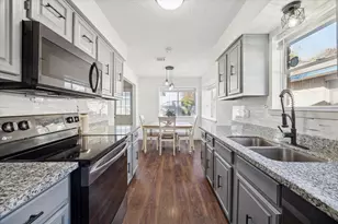 11207 Rousseau Dr, Houston, TX 77065 - Photo 8