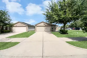 11219 Hall Terrace Ct, Houston, TX 77075 - Photo 2
