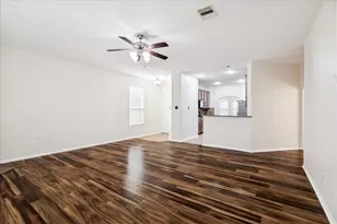 5307 Espuela Ln, Baytown, TX 77521 - Photo 6