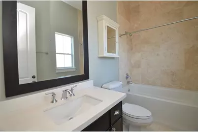 1818 Binz Street #E, Houston, TX 77004 - Photo 24
