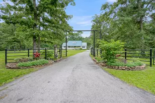 197 Sunset Lake, Huntsville, TX 77340 - Photo 1