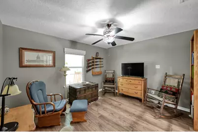 197 Sunset Lake, Huntsville, TX 77340 - Photo 18
