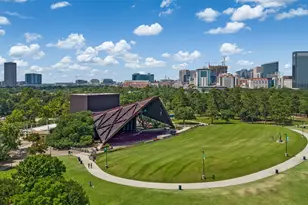 1400 Hermann Dr, Houston, TX 77004 - Photo 36