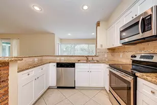 4719 Imogene St, Houston, TX 77096 - Photo 20