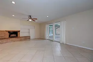 4719 Imogene St, Houston, TX 77096 - Photo 10