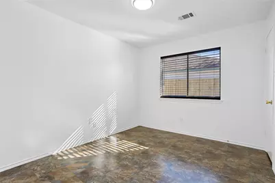 1114 Lochmoor Lane, Pearland, TX 77546 - Photo 8