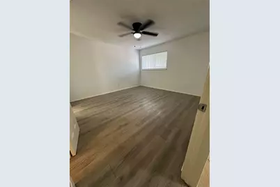 12808 Dairy Brook Drive, Houston, TX 77099 - Photo 20