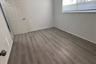 12808 Dairy Brook Dr, Houston, TX 77099 - Photo 36