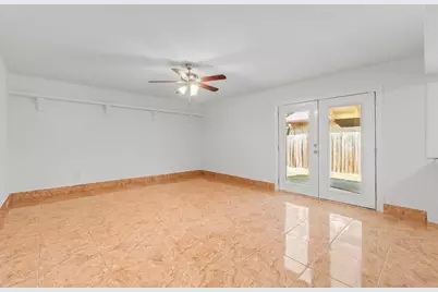 15526 Camino Del Sol Drive, Houston, TX 77083 - Photo 12