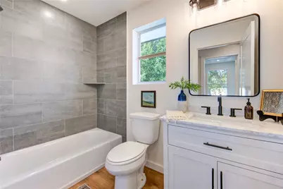 11 E O'Bryant, Bellville, TX 77418 - Photo 28