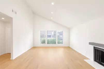 6423 Coachwood Drive, Houston, TX 77035 - Photo 6