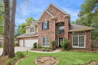 14 Guinevere Place, The Woodlands, TX 77384 - Photo 1