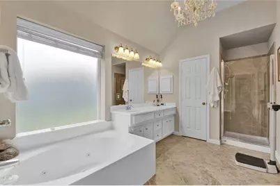 13610 Popes Creek Lane, Houston, TX 77044 - Photo 12