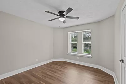 1107 Londonderry Avenue, Friendswood, TX 77546 - Photo 24