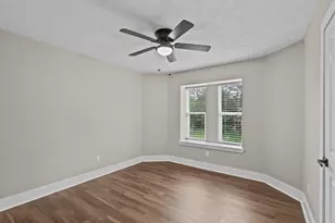1107 Londonderry Ave, Friendswood, TX 77546 - Photo 24