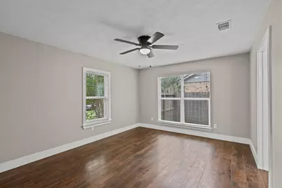 1107 Londonderry Avenue, Friendswood, TX 77546 - Photo 16